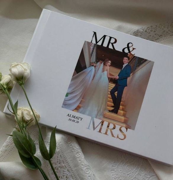 wedding photo album